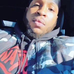 Meet your Posher, Mel